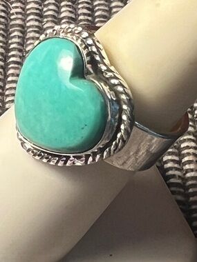 Sterling Silver Heart Turquoise Ring